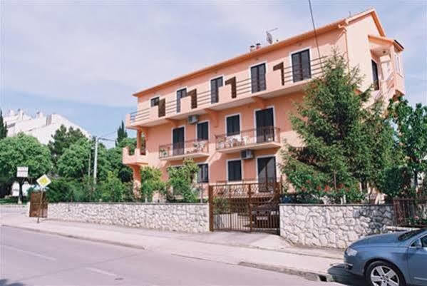 Bed and Breakfast Pansion Maria Zadar Exterior foto